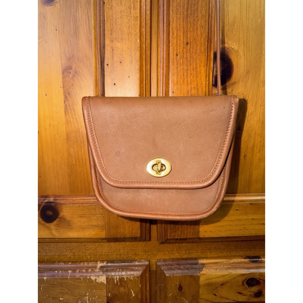 Vintage Coach Leather Mini Purse Bag Everett British Tan USA 9934 Crossbody